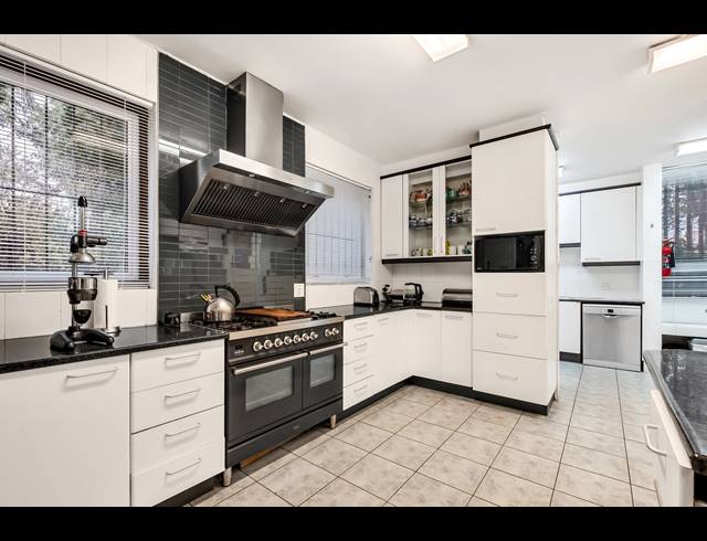 4 BEDROOM HOUSE FOR SALE IN INANDA